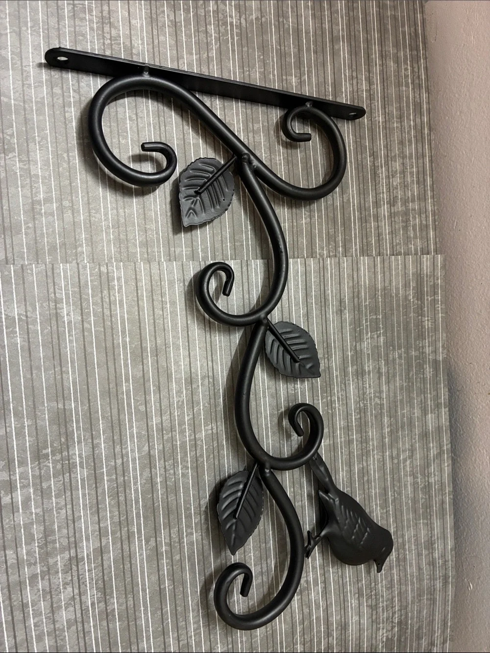 Decorative Black Metal Bird Plant Hangers x 2